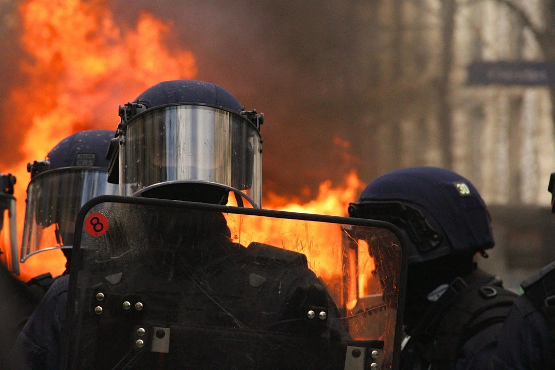 image of riot police, civil unrest, protest, united states.