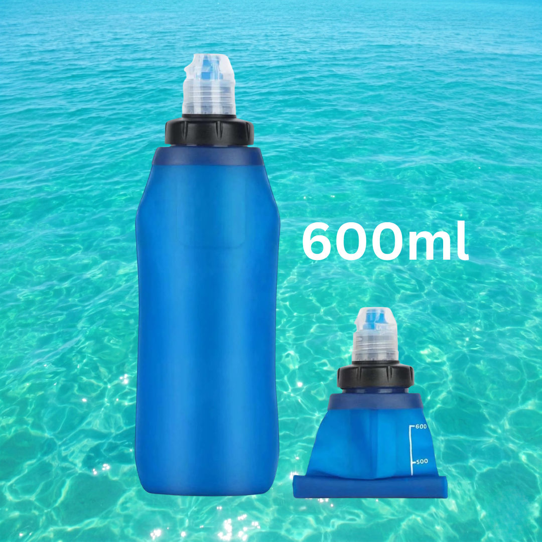 Blue folding water bottle with a 600ml label against a blue water background